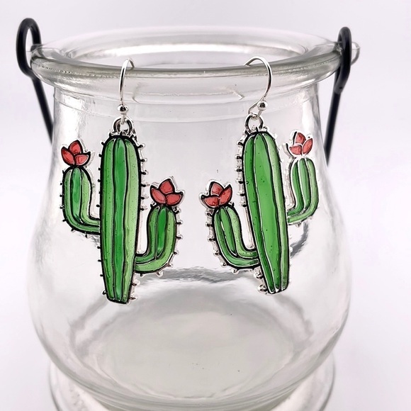 Cactus REFLECTIONS SILVERTONE EARRINGS - Picture 1 of 2